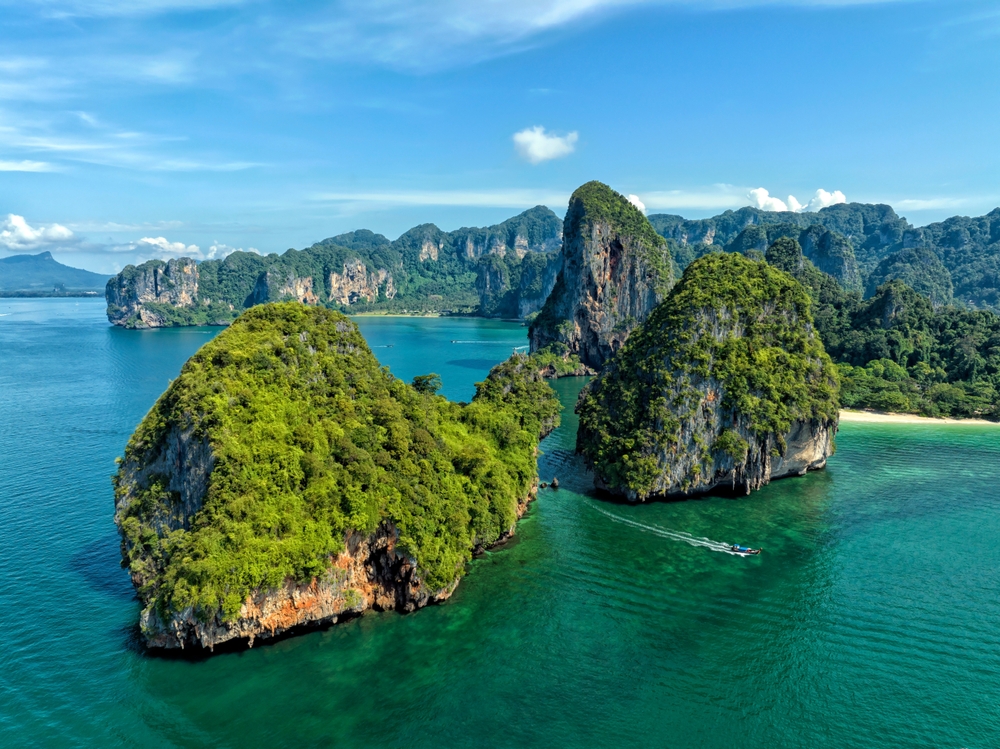ফুকেট, ক্রাবি ও ব্যাংকক - ফ্লাইট টিকিট সহ ৭ দিনের ট্যুর প্যাকেজ